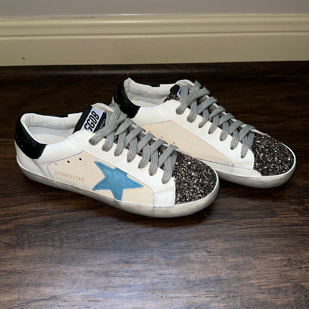 Star sneakers!